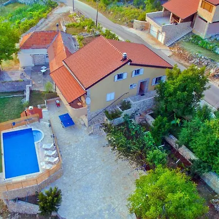 Imotski - 2 * Slivno (Split-Dalmatia)